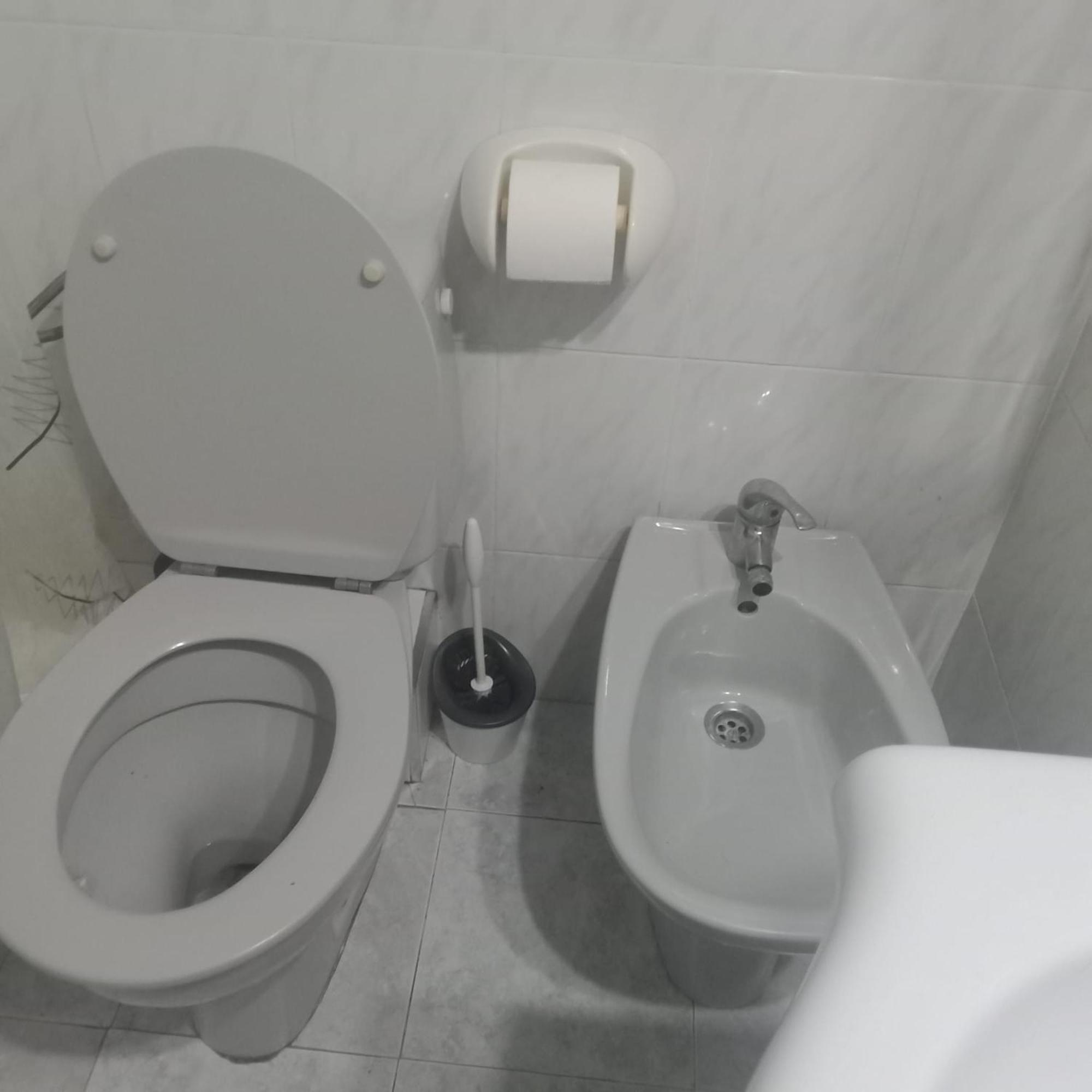 Barcelona Appartment Santa Coloma de Gramenet Bagian luar foto